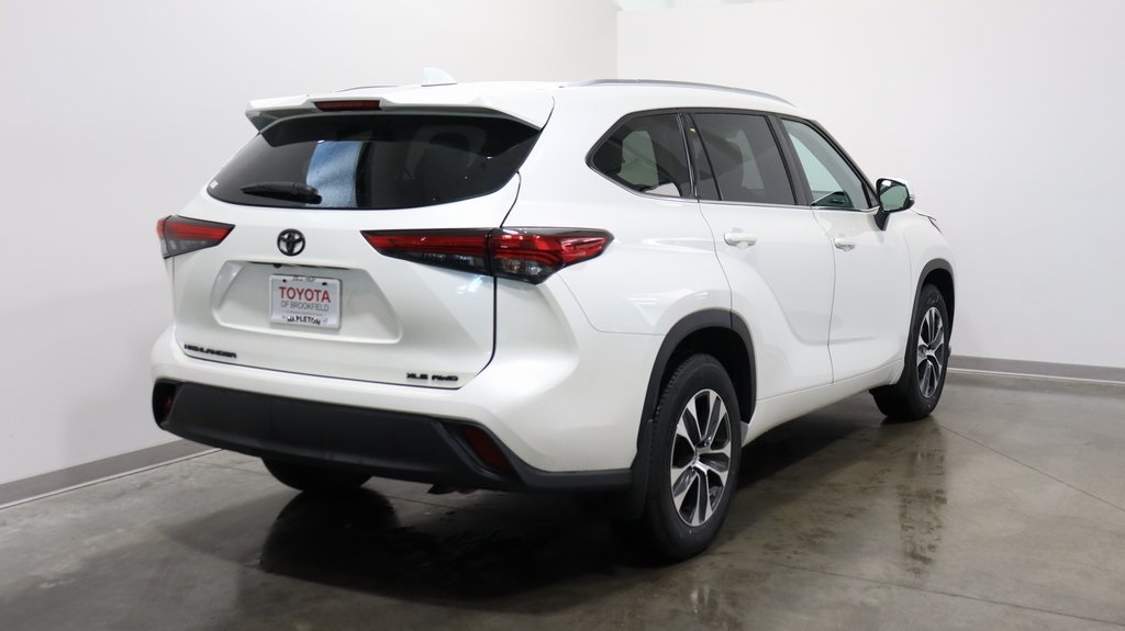 2021 Toyota Highlander XLE 7