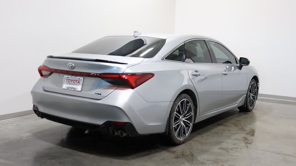 2019 Toyota Avalon XSE 7