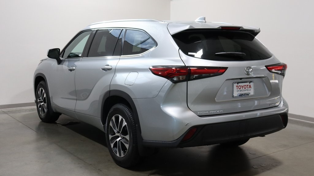 2021 Toyota Highlander XLE 5