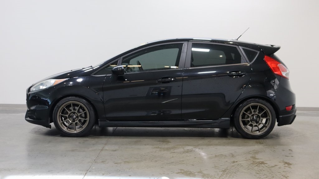 2017 Ford Fiesta ST 4