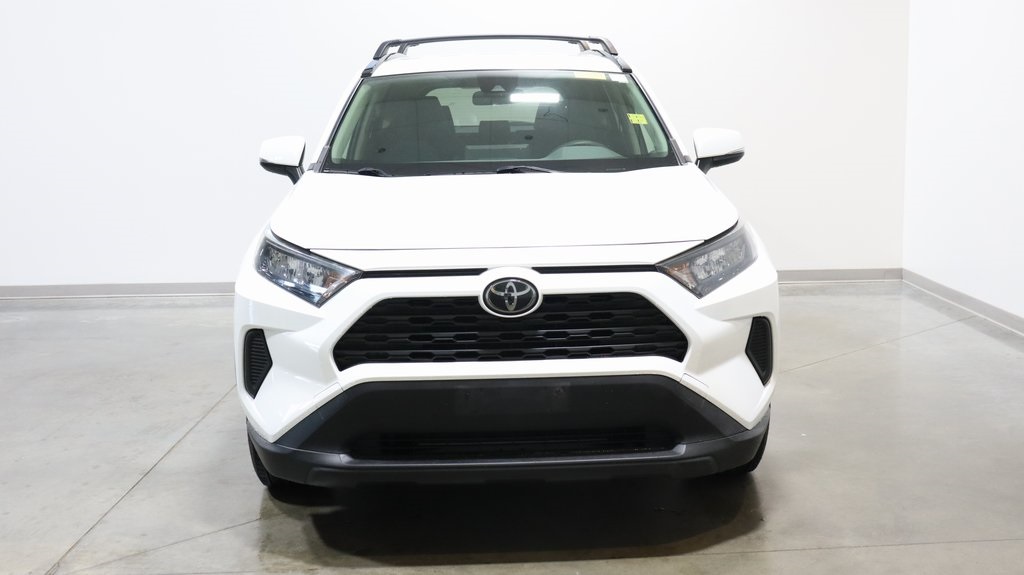 2019 Toyota RAV4 LE 2