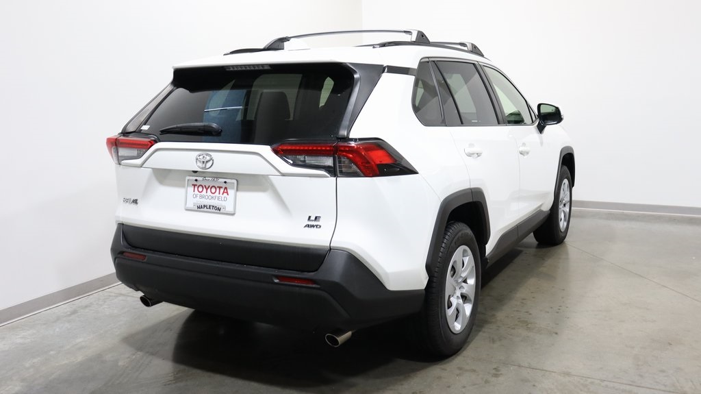 2019 Toyota RAV4 LE 7