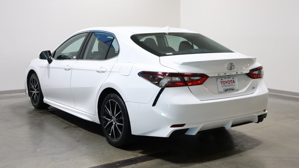 2023 Toyota Camry SE 5