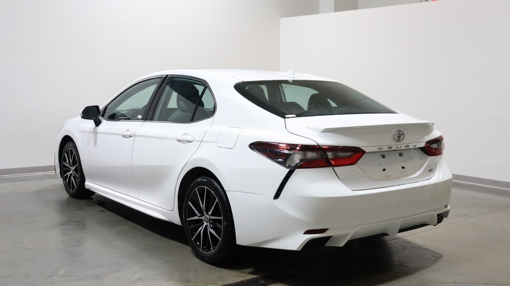 2023 Toyota Camry SE 5