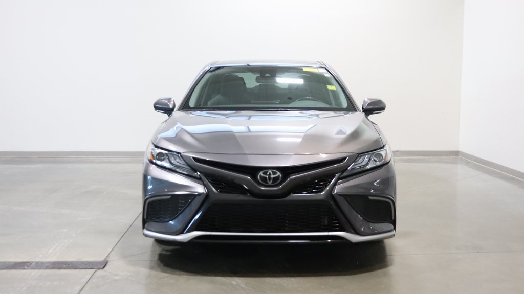 2022 Toyota Camry XSE 2