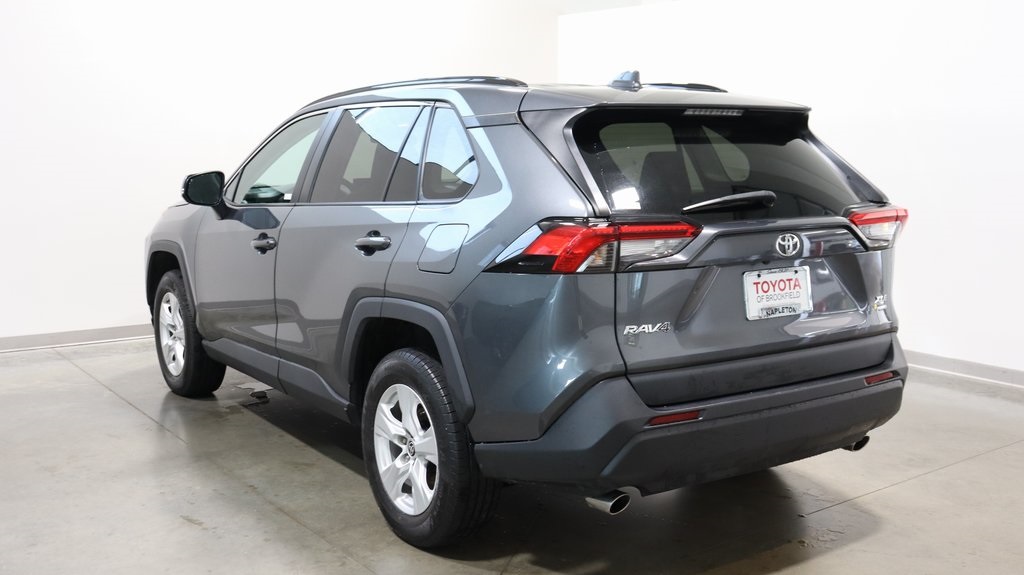 2021 Toyota RAV4 XLE 5