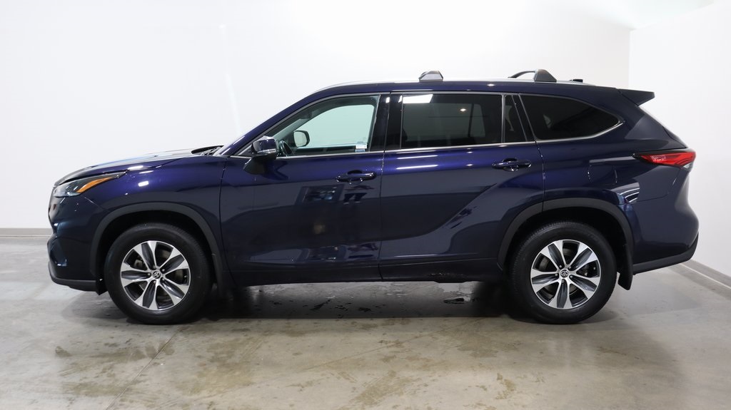 2021 Toyota Highlander XLE 4