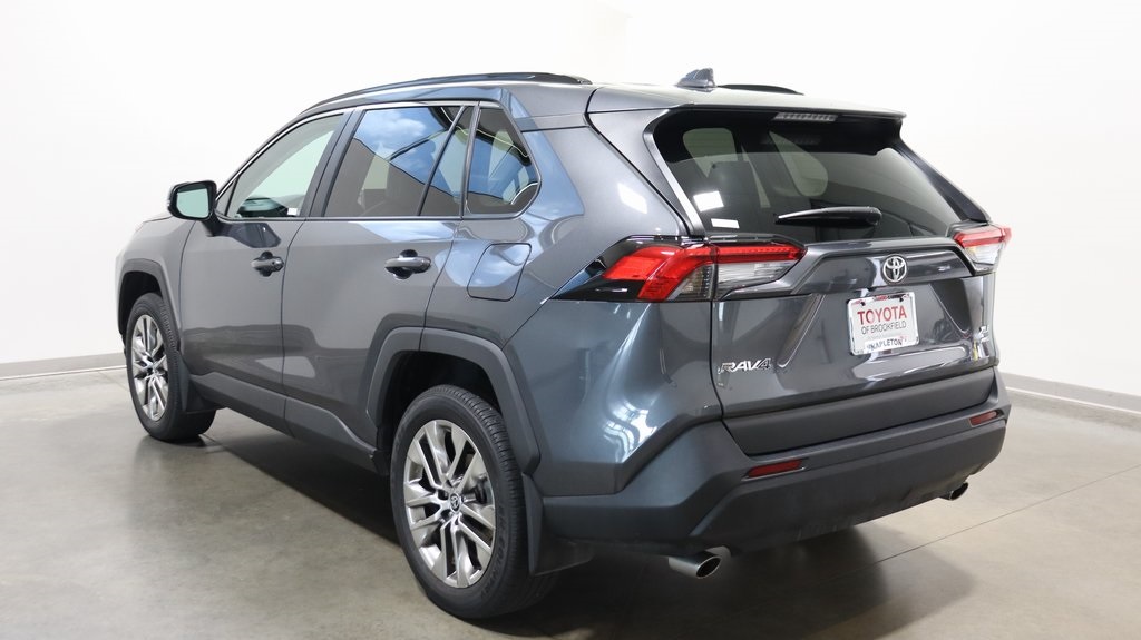 2021 Toyota RAV4 XLE Premium 5