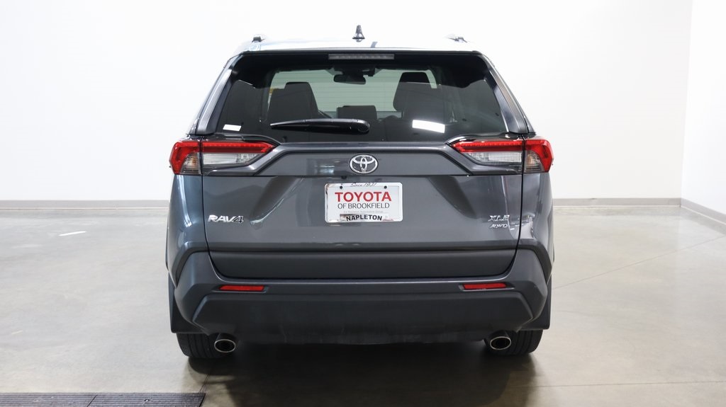 2021 Toyota RAV4 XLE Premium 6