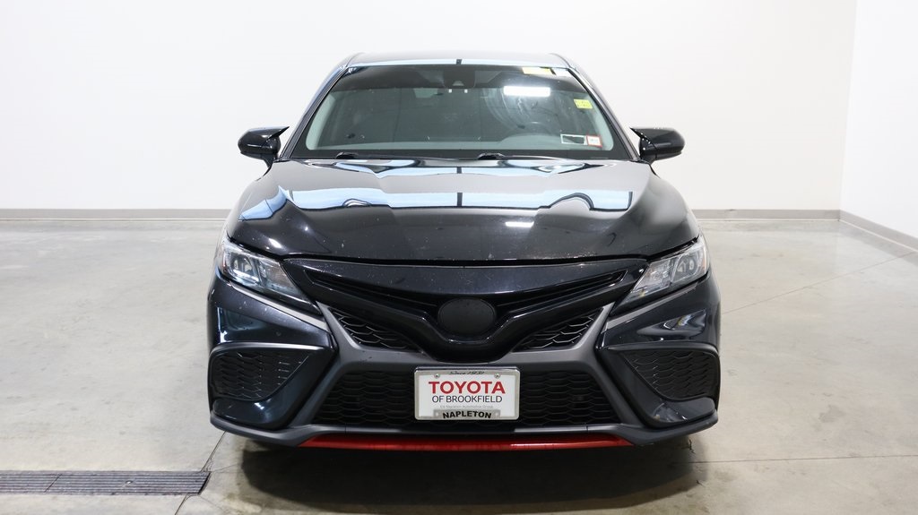 2021 Toyota Camry SE 2