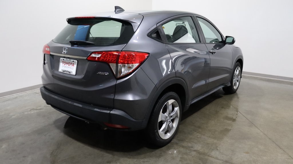 2021 Honda HR-V LX 7