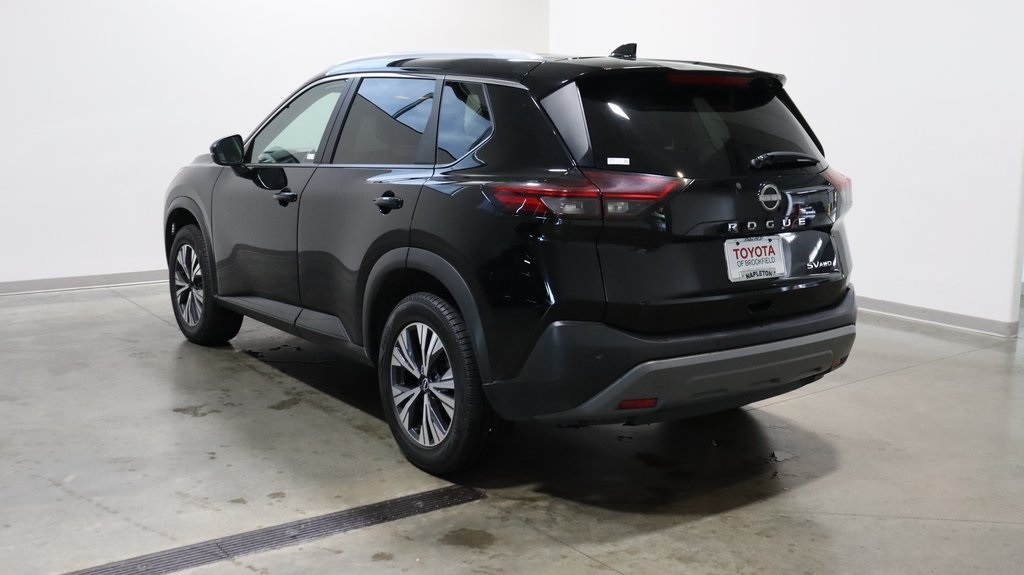 2022 Nissan Rogue SV 5