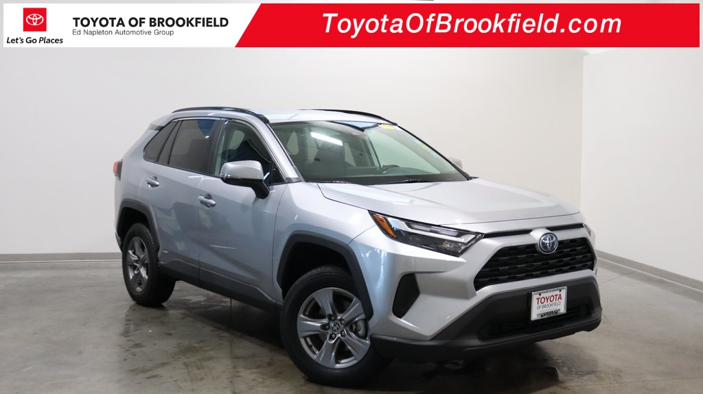 2022 Toyota RAV4 Hybrid XLE 1