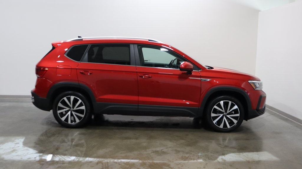 2022 Volkswagen Taos 1.5T SE 8