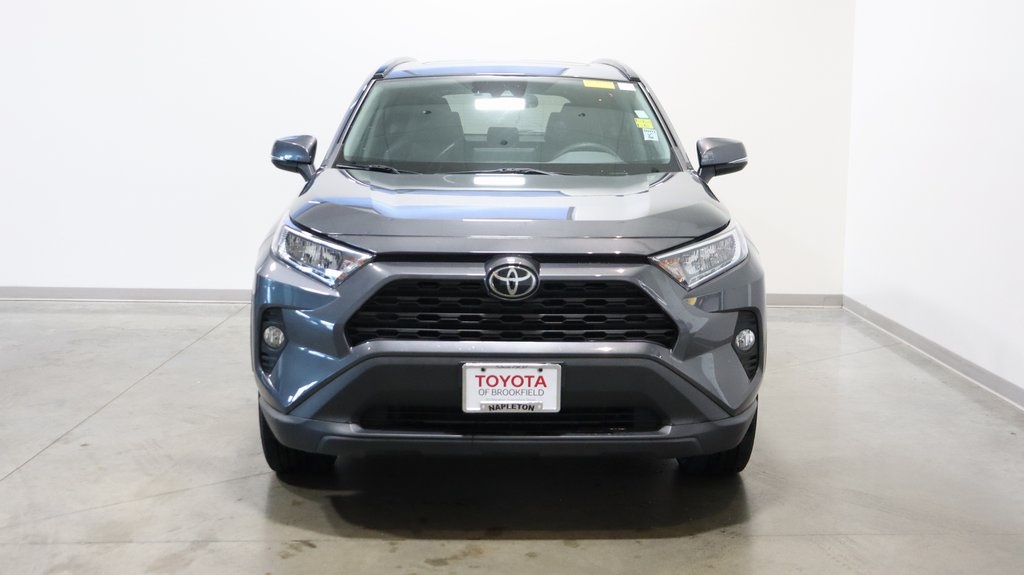 2021 Toyota RAV4 XLE Premium 2