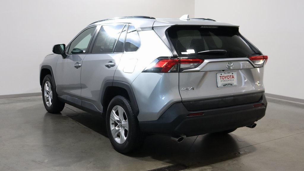 2021 Toyota RAV4 XLE 5