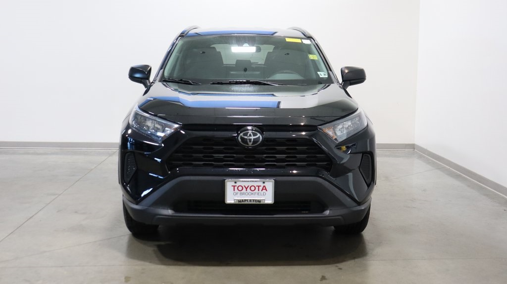 2021 Toyota RAV4 LE 2