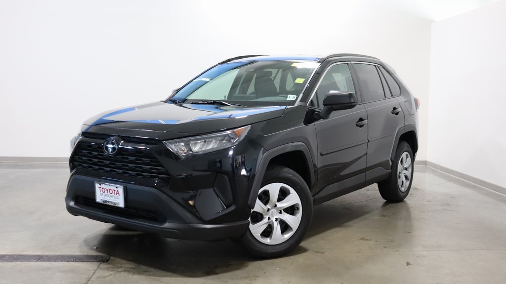 2021 Toyota RAV4 LE 3