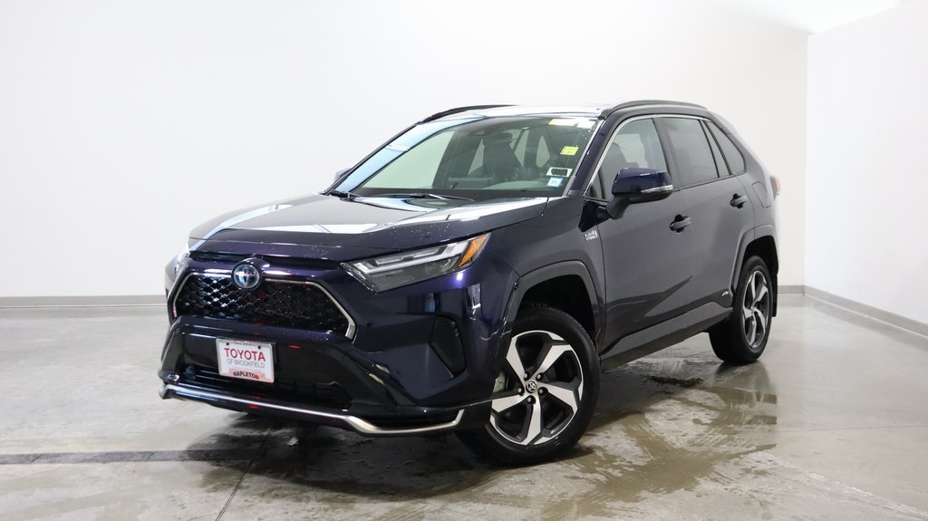 2023 Toyota RAV4 Prime SE 3