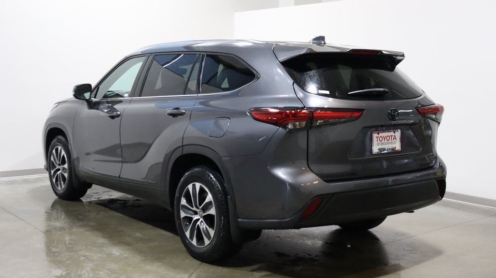 2021 Toyota Highlander XLE 5