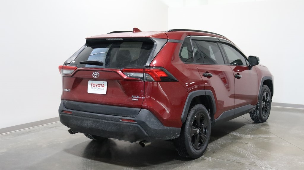 2019 Toyota RAV4 XLE 7