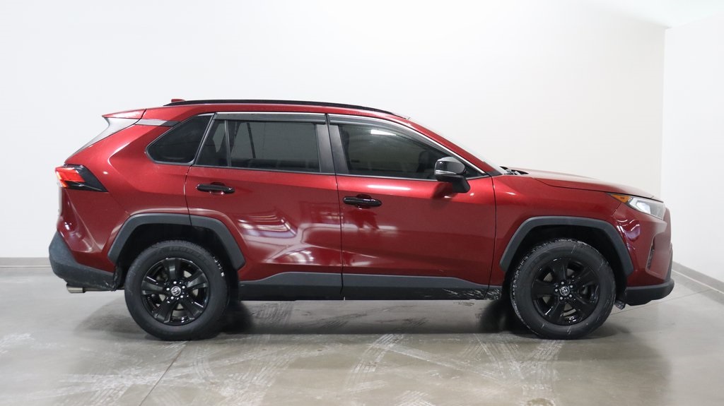 2019 Toyota RAV4 XLE 8