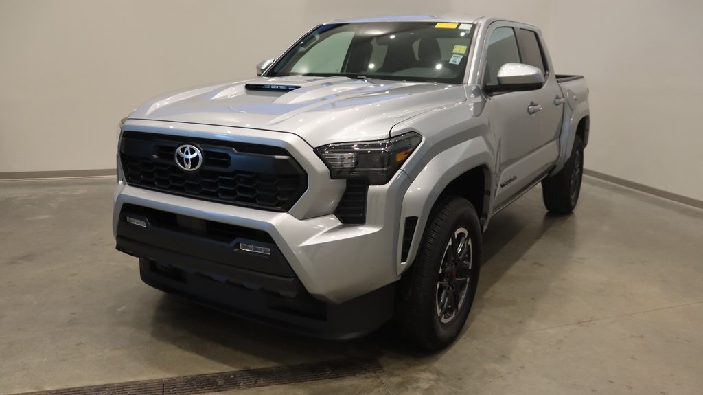 2024 Toyota Tacoma TRD Sport 3