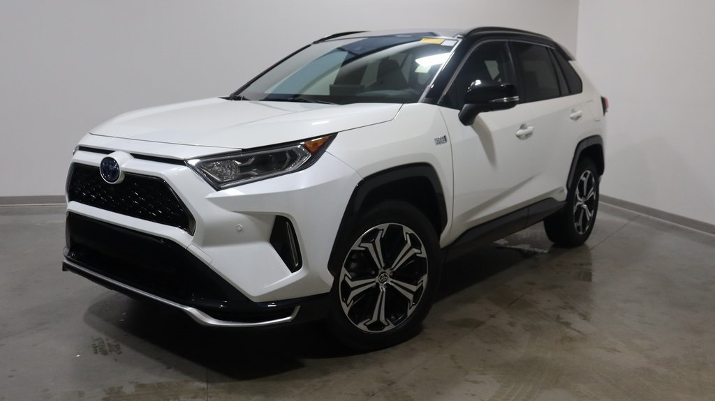 2021 Toyota RAV4 Prime XSE 3