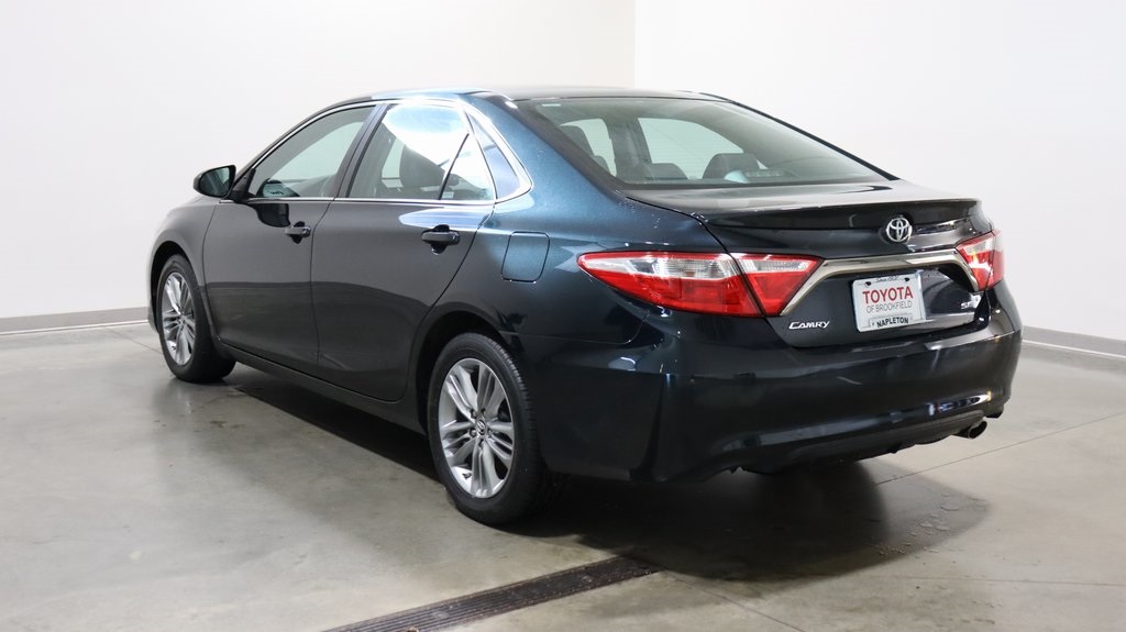 2016 Toyota Camry SE 5