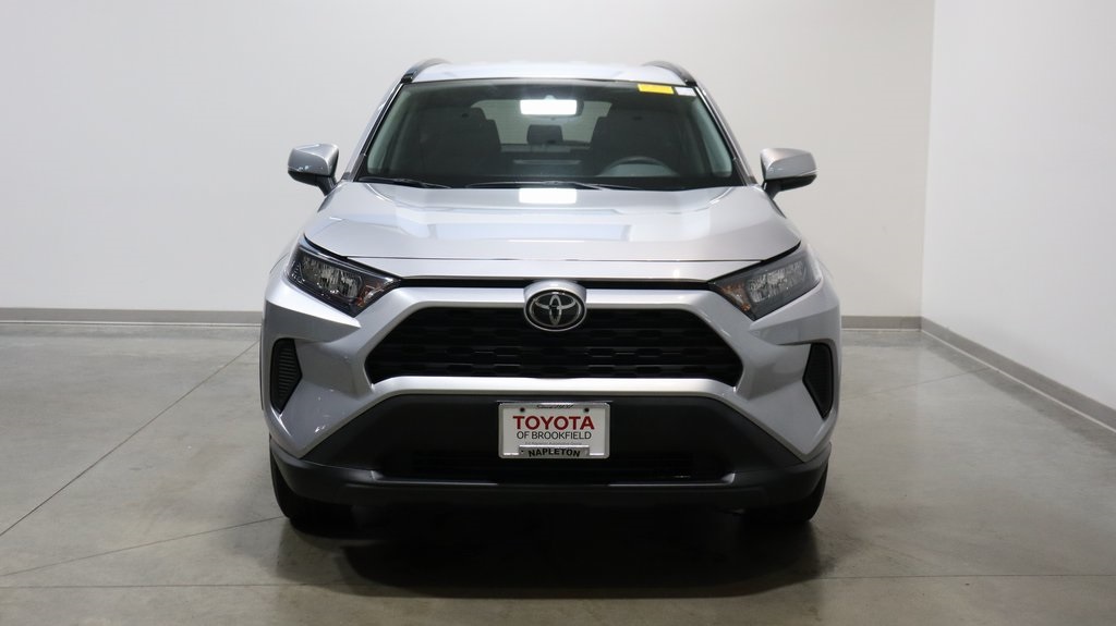 2021 Toyota RAV4 LE 2