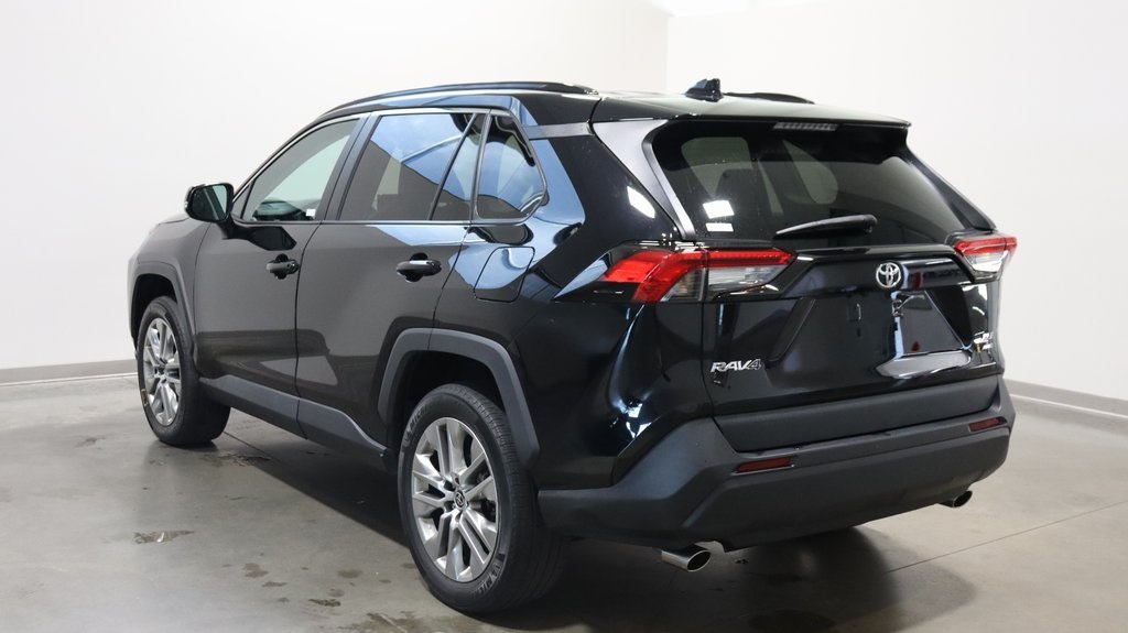 2021 Toyota RAV4 XLE Premium 5