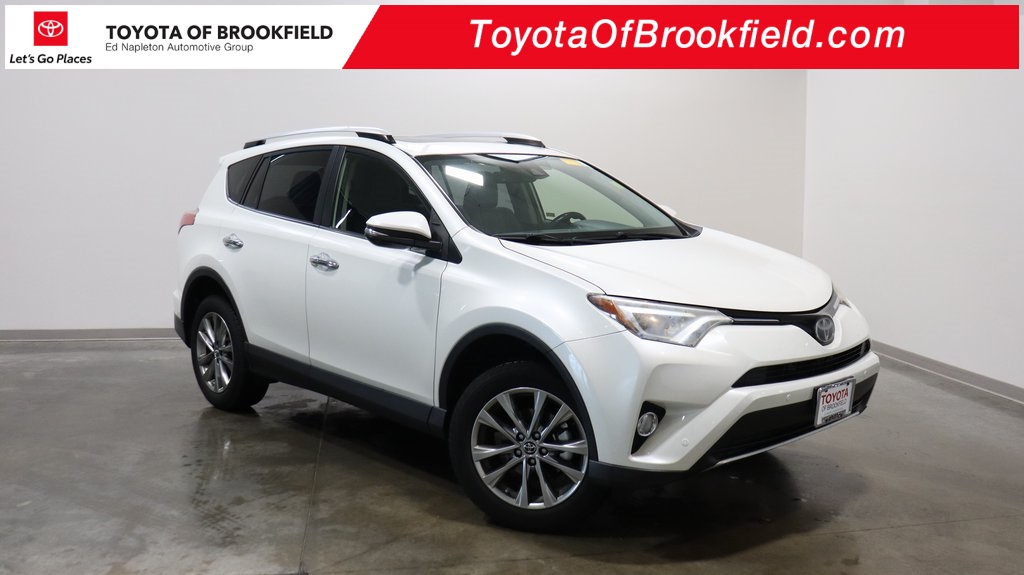 2016 Toyota RAV4 Limited 1