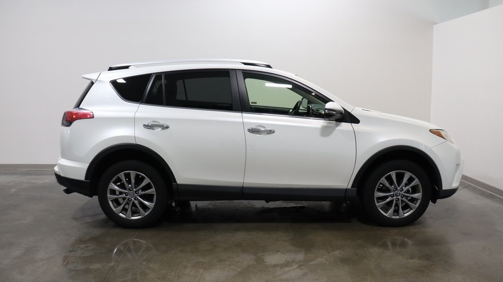 2016 Toyota RAV4 Limited 8