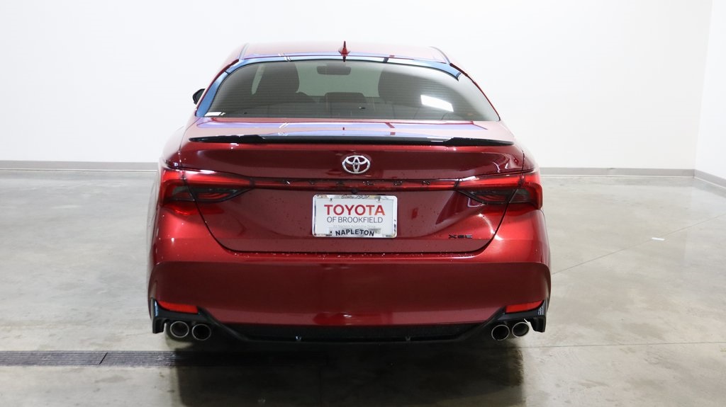 2019 Toyota Avalon XSE 6