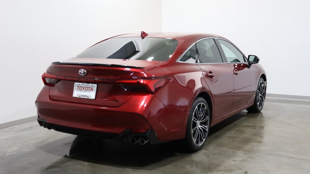 2019 Toyota Avalon XSE 7