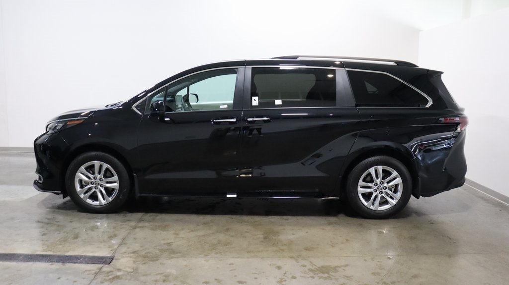 2024 Toyota Sienna XLE 4