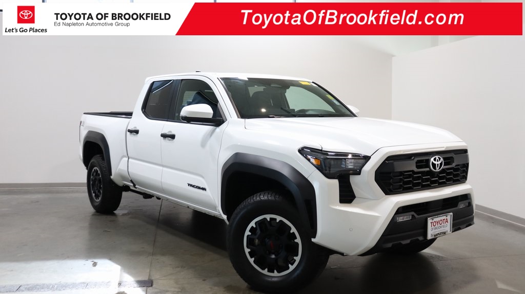 2024 Toyota Tacoma TRD Off-Road 1