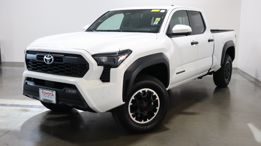 2024 Toyota Tacoma TRD Off-Road 3