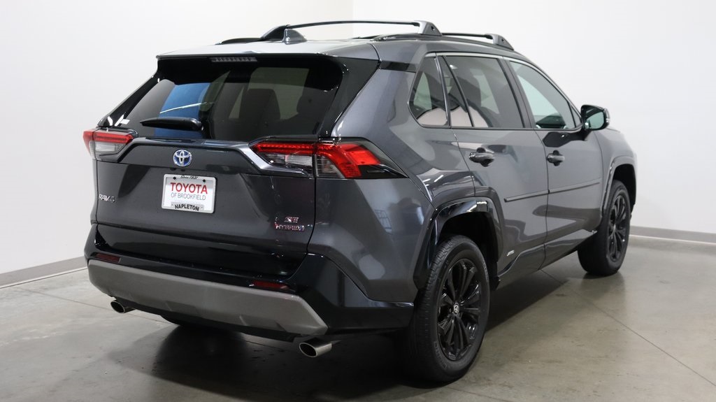 2024 Toyota RAV4 Hybrid SE 7