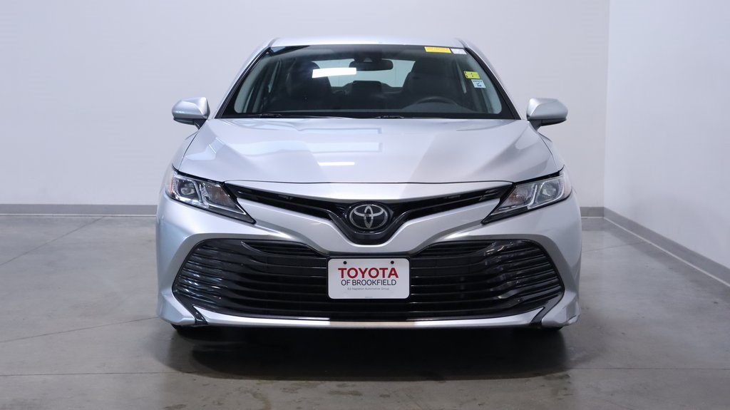 2019 Toyota Camry LE 2