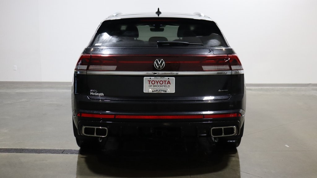 2024 Volkswagen Atlas Cross Sport 2.0T SEL R-Line 6