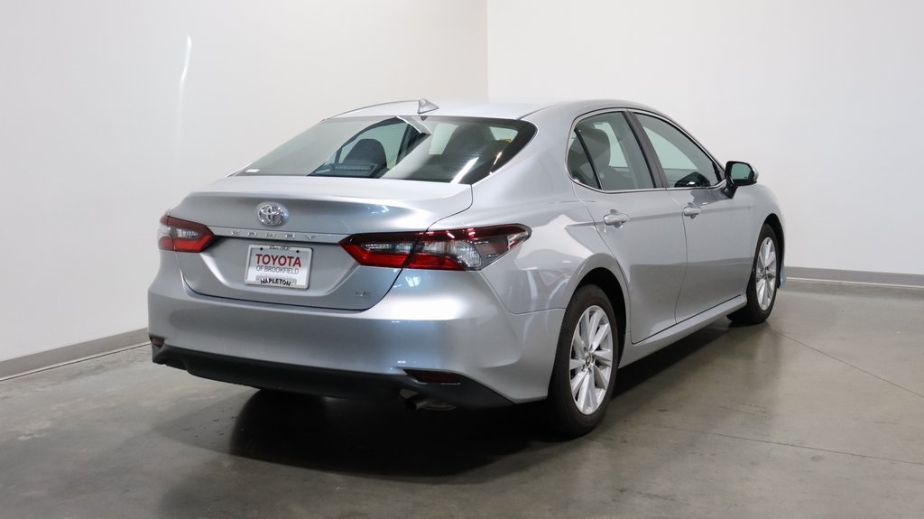 2021 Toyota Camry LE 7