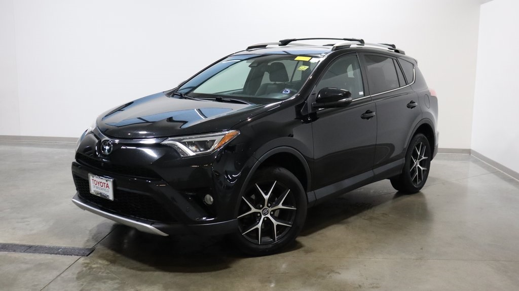 2016 Toyota RAV4 SE 3