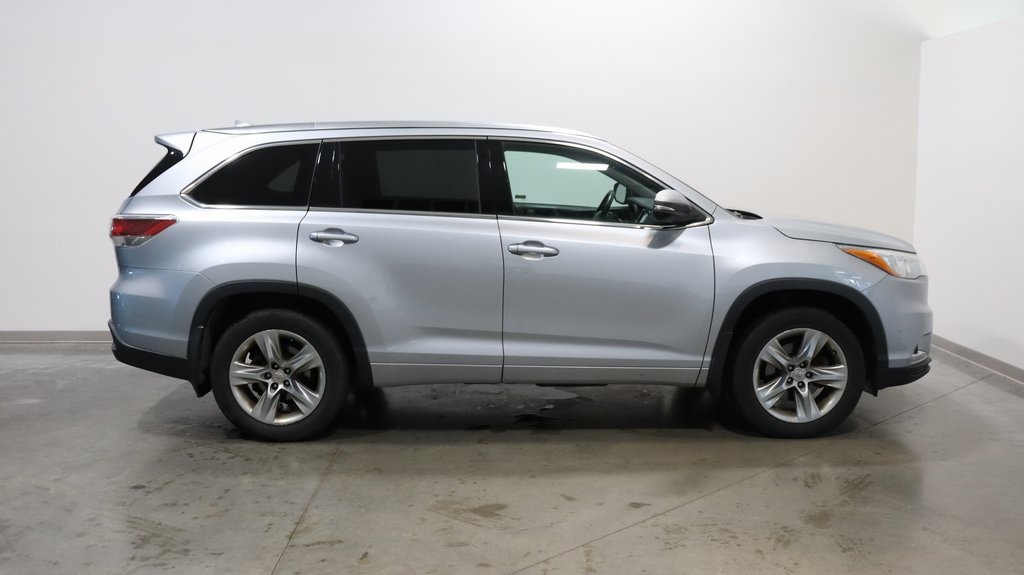 2015 Toyota Highlander Limited 8