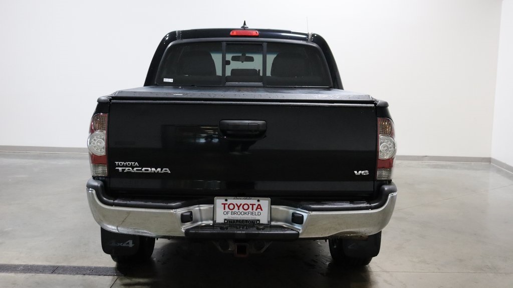 2015 Toyota Tacoma Base 6