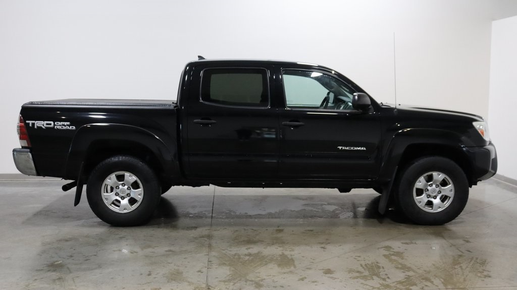 2015 Toyota Tacoma Base 8