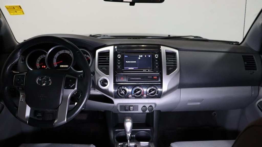 2015 Toyota Tacoma Base 11