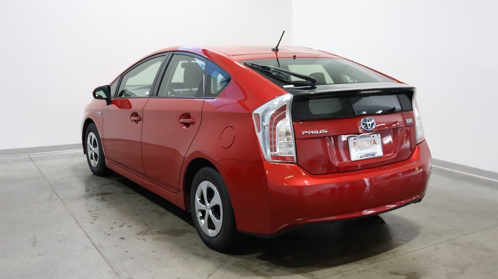 2012 Toyota Prius Two 5