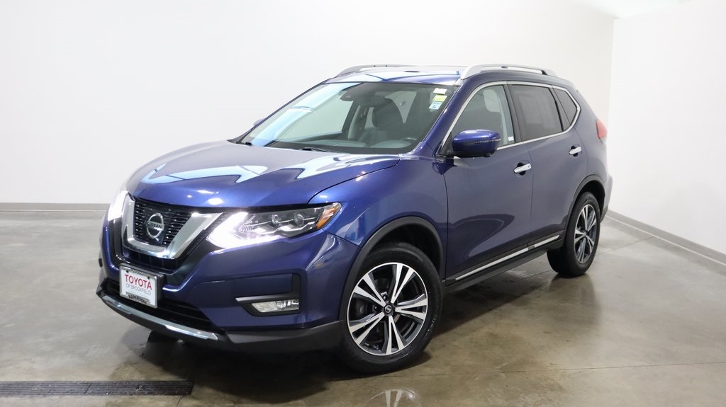 2017 Nissan Rogue SL 3