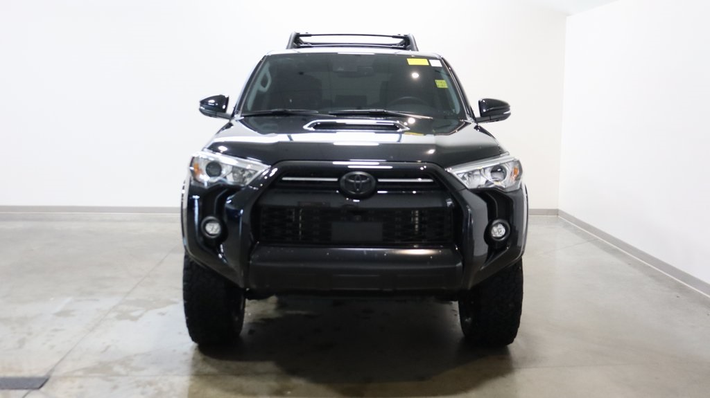 2023 Toyota 4Runner TRD Off-Road Premium 2